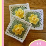 Crocheted Daffodowndillies Square. 3 yellow daffodil squares for Easter || thecrochetspace.com