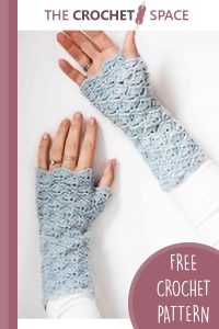 crocheted delicate fingerless gloves || editor