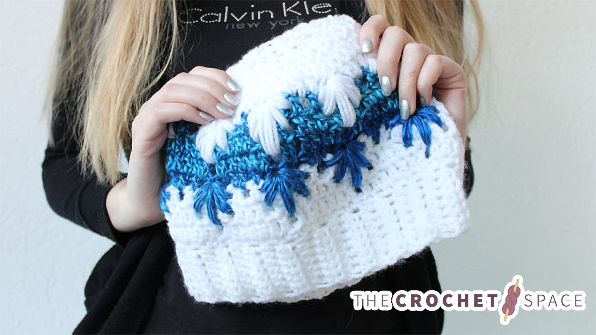crocheted frozen winter bun hat || editor