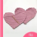 Crocheted Heart Shaped Pillow. Heart shaped sides only || thecrochetspace.com