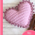 Crocheted Heart Shaped Pillow. Pink, Heart shaped pillow || thecrochetspace.com