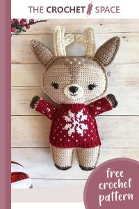 crocheted holiday deer delilah || editor