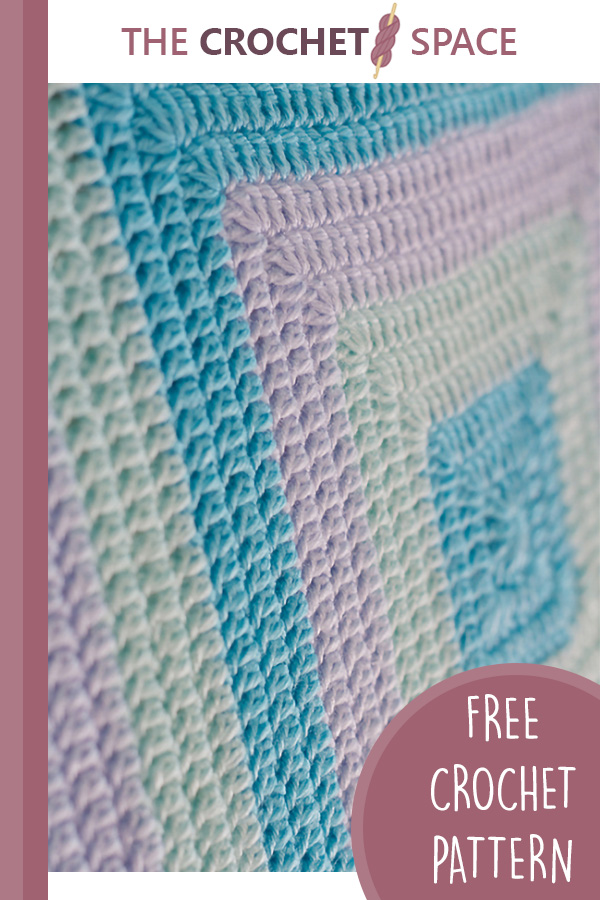 Crocheted Hoodie Blanket [FREE Pattern] The Crochet Space