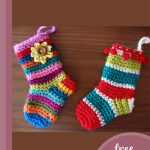 Crocheted Mini Christmas Stockings || thecrochetspace.com