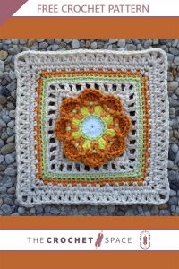 crocheted scrappy granny flower square || editor