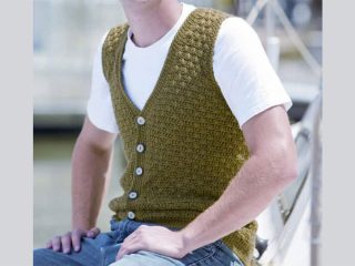 Crocheted Versatile Vinny Vest || thecrochetspace.com