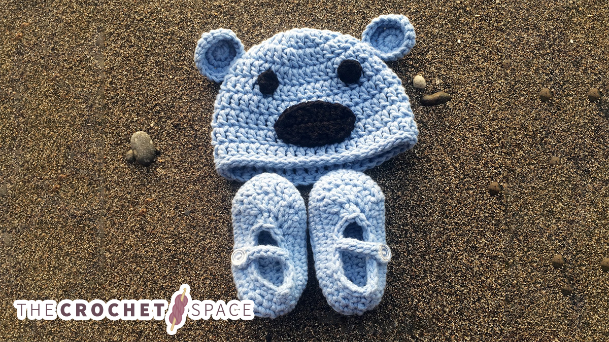 cute crocheted newborn baby set || editor