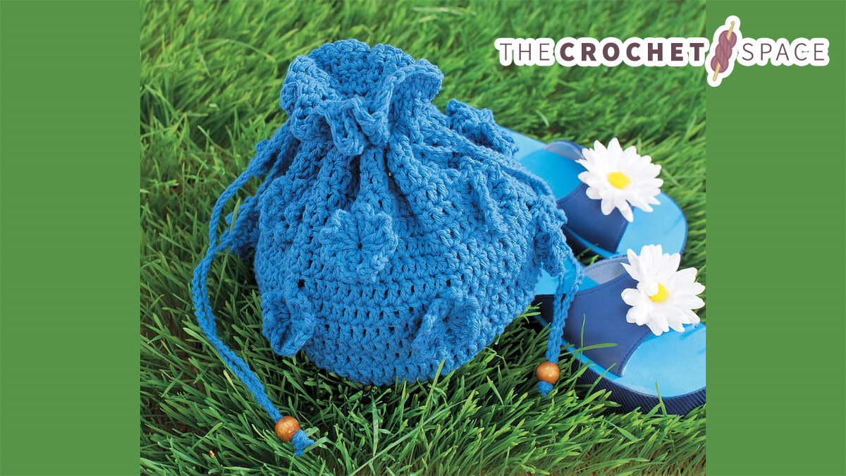 cute crocheted spring bag || editor