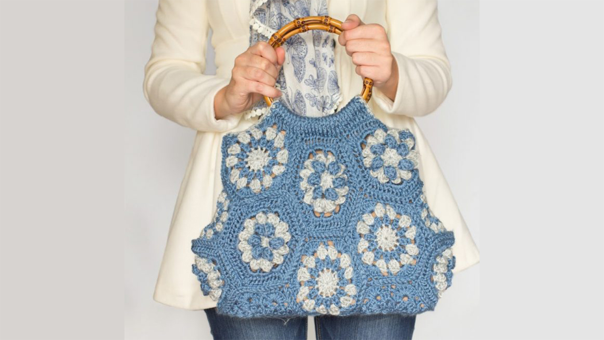 dahlia crocheted hexagon handbag || editor