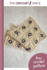 daisy field crocheted scarf || editor