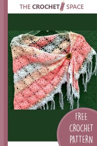 delicate triangle crochet shawl || editor