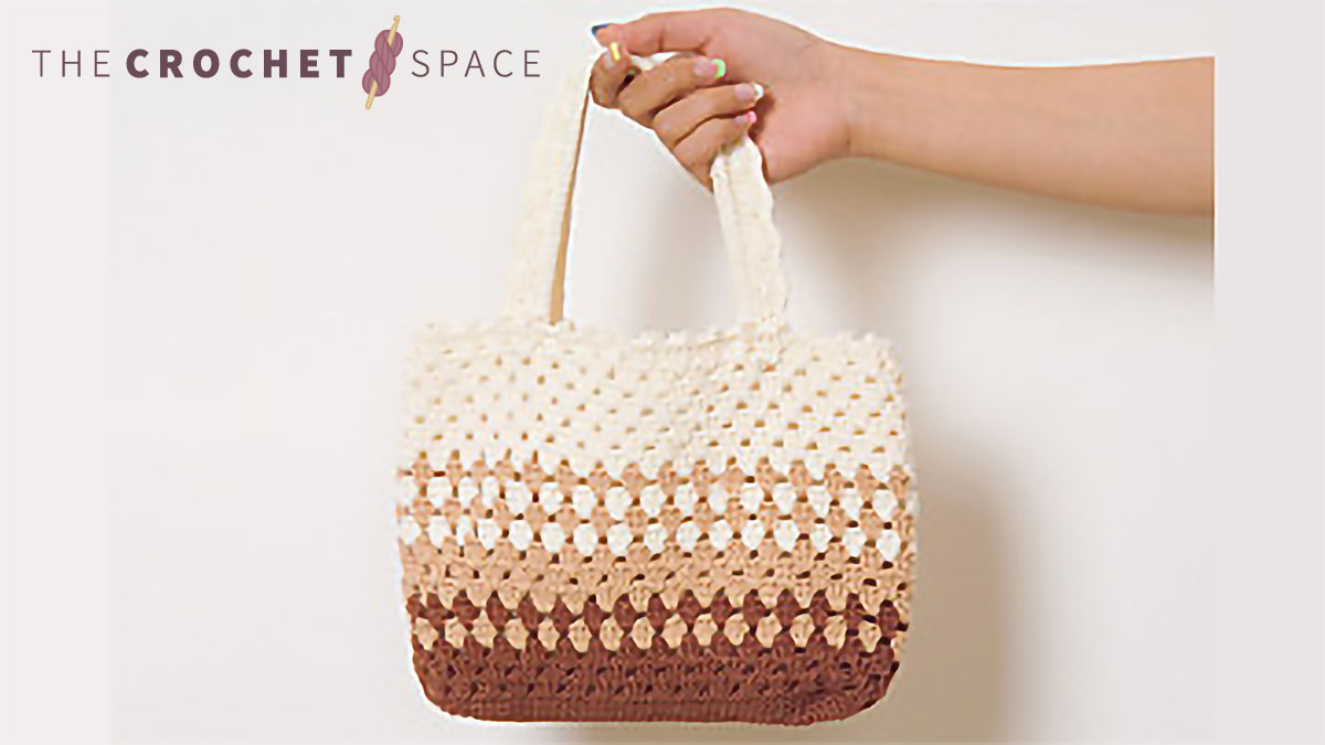 delightful crocheted striped bag || editor