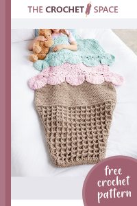 double scoop crocheted snuggle sack || editor