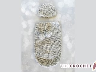 Cuddly Crochet Cocoon Set || thecrochetspace.com
