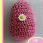 Easter Crochet Bunny Surprise. Amigurumi egg, crafted in pink , closed with a daisy clasp || thecrochetspace.com