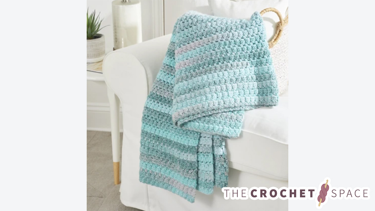 Easy Aston Crochet Throw || thecrochetspace.com
