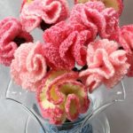 Easy Crochet Carnation Flowers. Crafted in yellow and pink, on stems || thecrochetspace.com