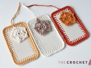 Easy Crochet Gifting Tag || thecrochetspace.com