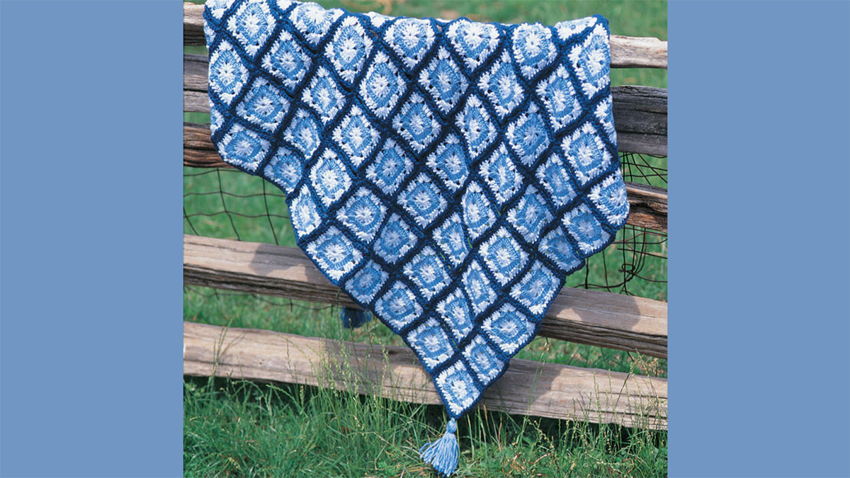easy crocheted granny square throw || editor
