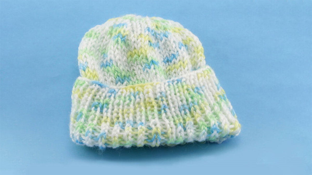 easy crocheted newborn caps || editor
