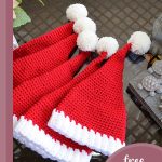 Easy Santa Crocheted Hat || thecrochetspace.com
