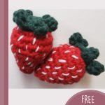 Easy Sweet Crocheted Strawberries. Two strawberries, side by side || thecrochetspace.com