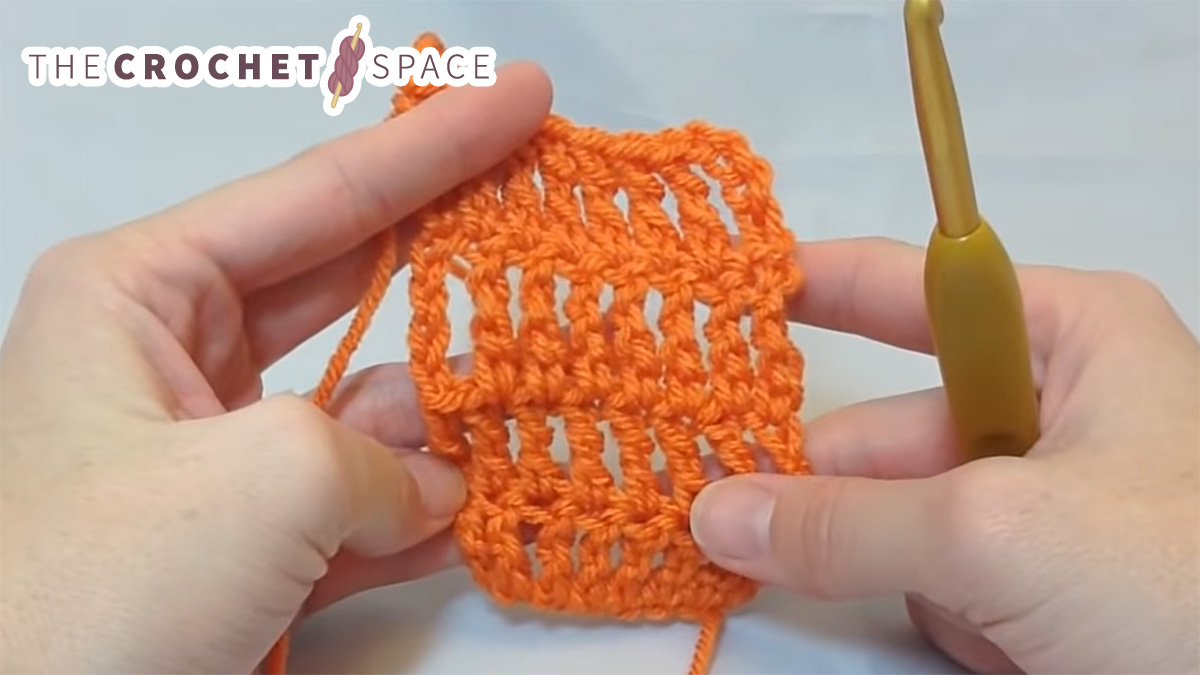 Extended Treble Crochet Stitch || thecrochetspace.com