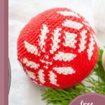 Fair Isle Crocheted Snowflake Ornament || thecrochetspace.com