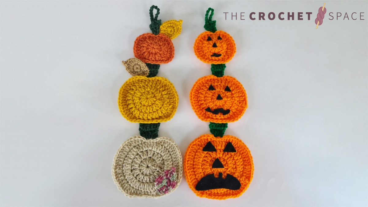 FallingPumpkin Crochet Hanging | thecrochetspace.com