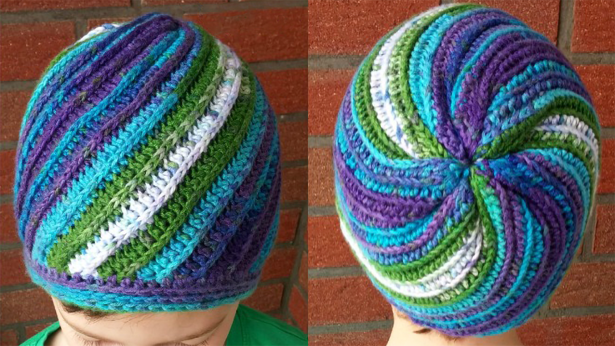 faux knit pinwheel crocheted beanie || https://thecrochetspace.com