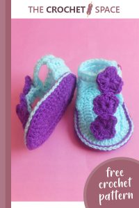 floral crocheted baby sandals || editor