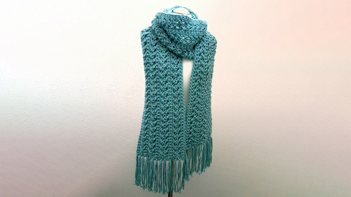 flow crocheted super scarf || editor