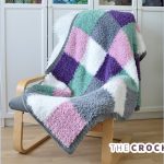 Fluffy Squares Crochet Afghan [FREE Crochet Pattern+Photo Tut]