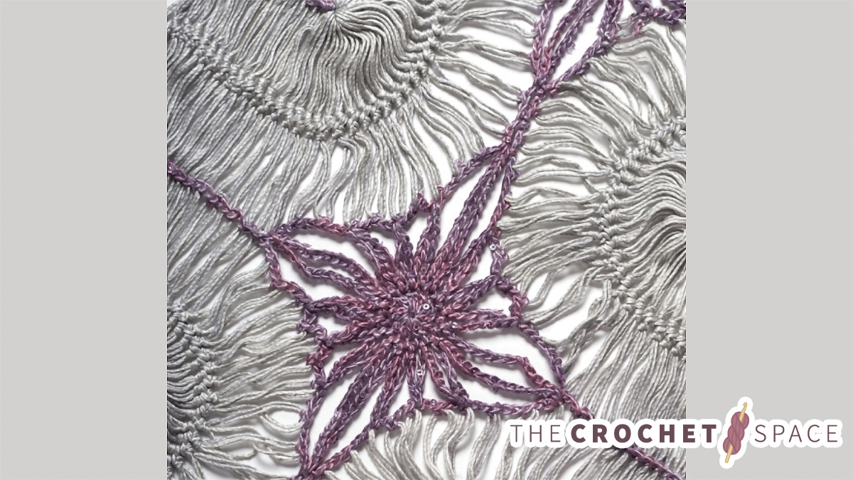 Four Lovely Lace Crochet Stitches || thecrochetspace.com