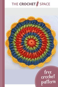front post frenzy crocheted potholder || editor