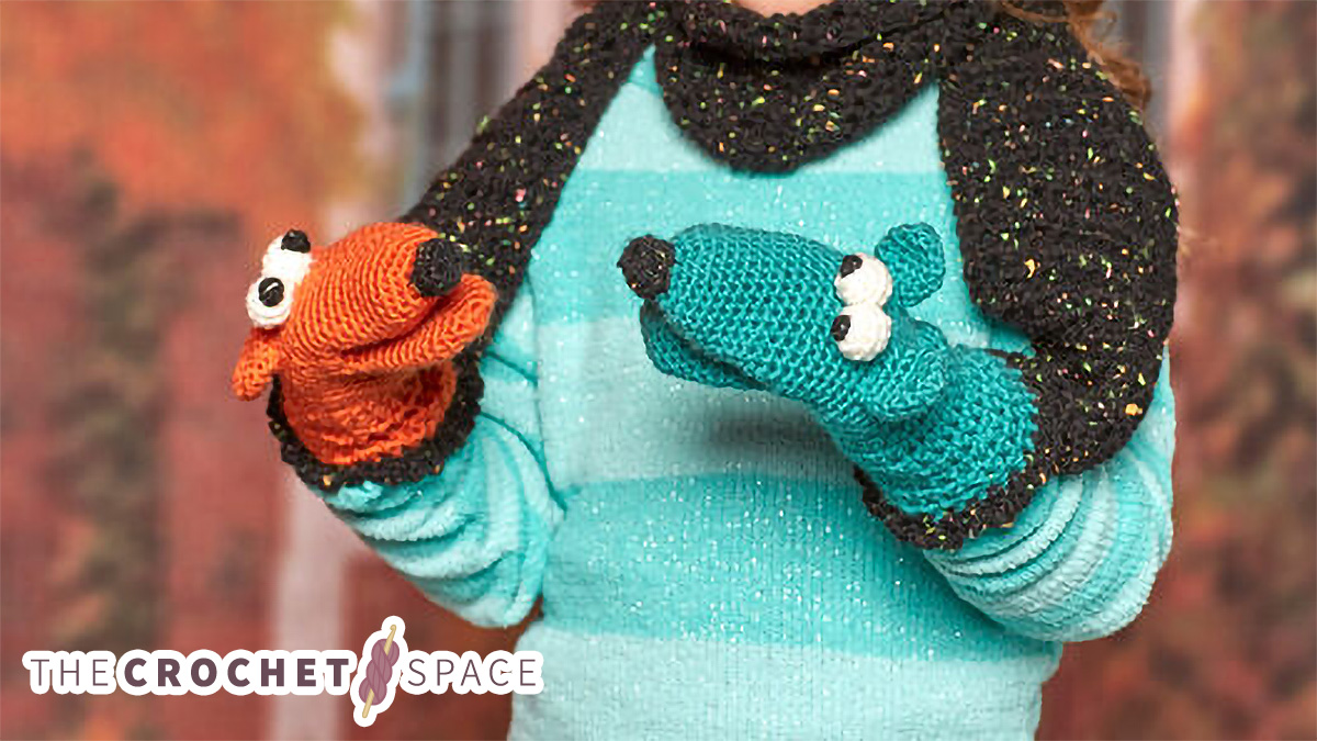 fun crocheted puppet scarf || editor