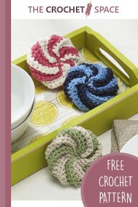 fun crocheted spiral scrubby || editor