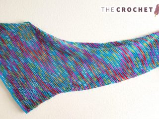 Fun Fiesta Crochet Shawl || thecrochetspace.com