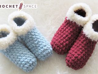 Fur Lined Crochet slippers || The Crochet Space