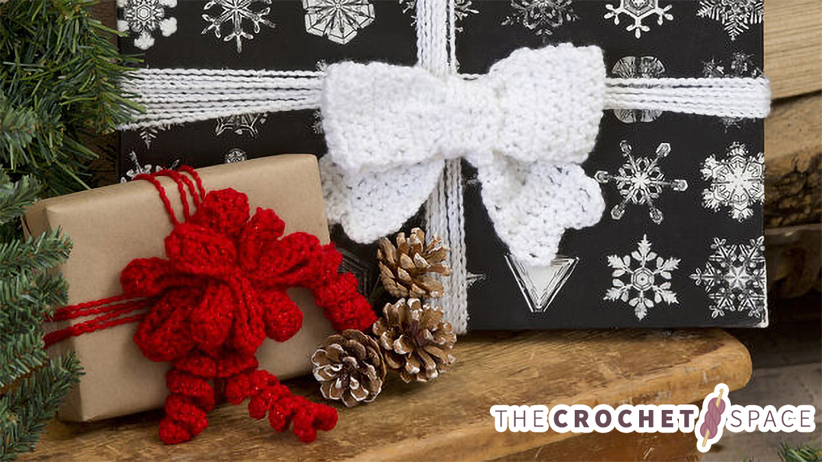 glamour crocheted gift bows || editor