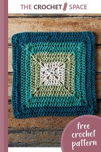 granny swirl crochet dishcloth || editor