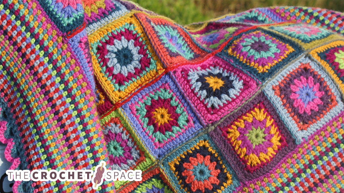 gypsy rose crocheted blanket || editor