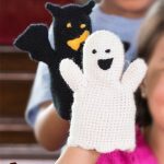 Halloween Crochet Puppets. Batman and a ghost || thecrochetspace.com