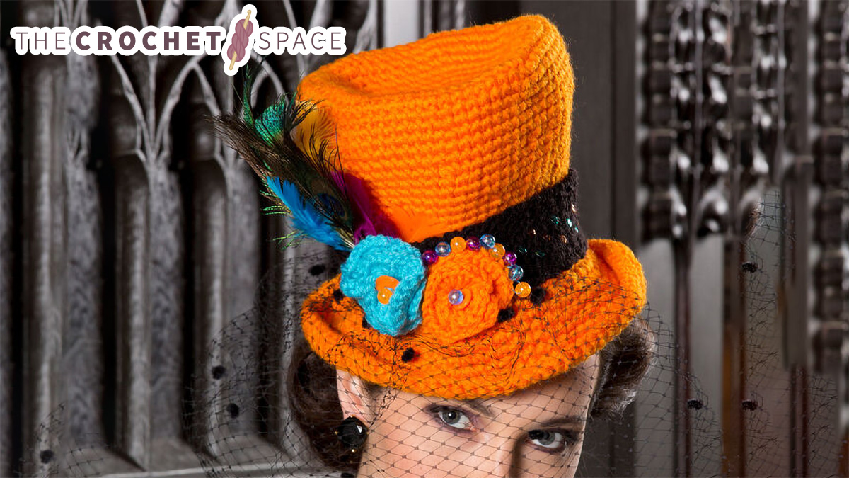 Halloween Crochet Top Hat | thecrochetspace.com