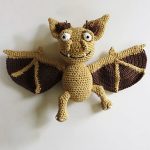Halloween Mystery Crochet Bat. Beige bat with brown wings || thecrochetspace.com