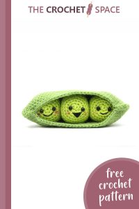 happy crocheted pod peas || editor