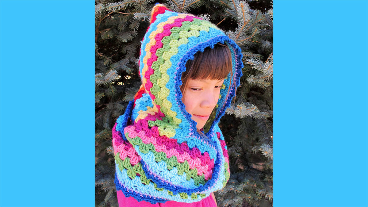 harlequin crocheted hoodie || editor