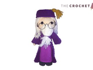 Hogwarts Crochet Albus Dumbledore || thecrochetspace.com