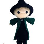 Hogwarts Crochet Minerva McGonagall. Crafted in her witches hat and cloak || thecrochetspace.com