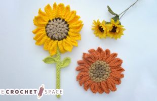 Individual Summer Sunflowers Crochet || thecrochetspace.com